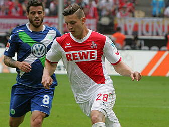 Tottenham sign defender Kevin...